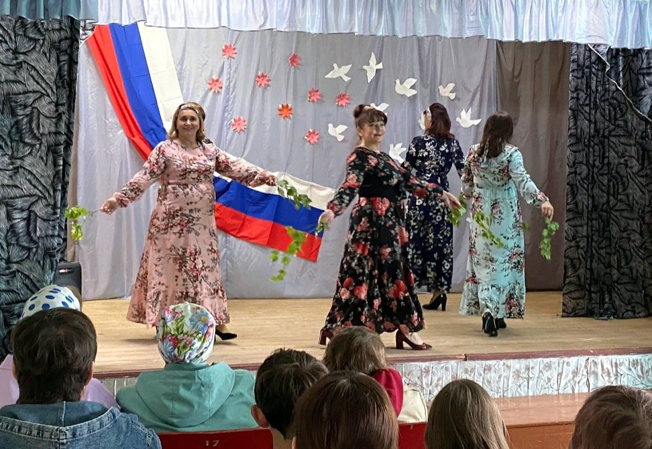 С праздником, шахровчане!.