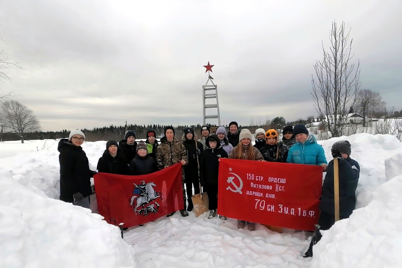Снежный десант прибыл в Шахровку.